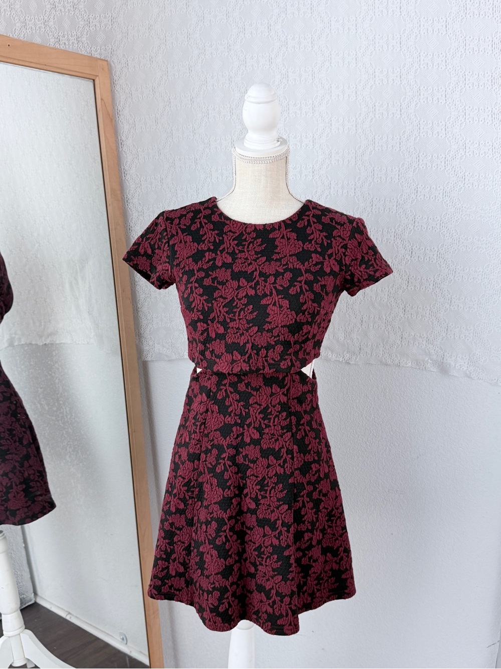 Forever 21 Black & Burgundy Floral Fit-and-Flare Dress Christmas